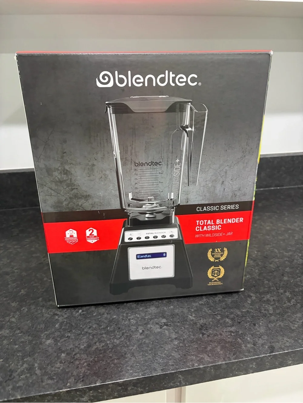 Blendtec Total Blender Classic - Black with Clear Jar